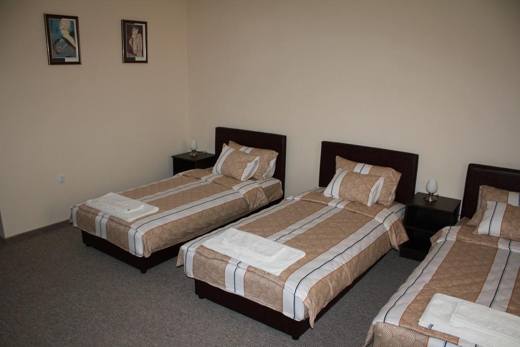 Hotel Feniks Požarevac Стая снимка