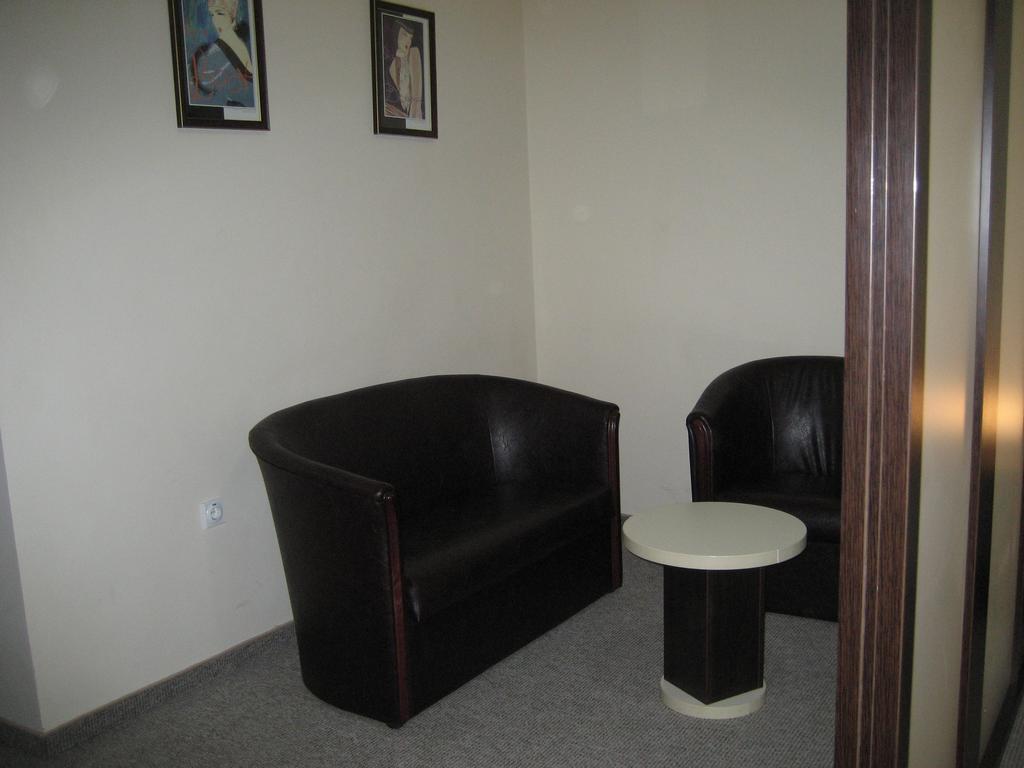 Hotel Feniks Požarevac Екстериор снимка